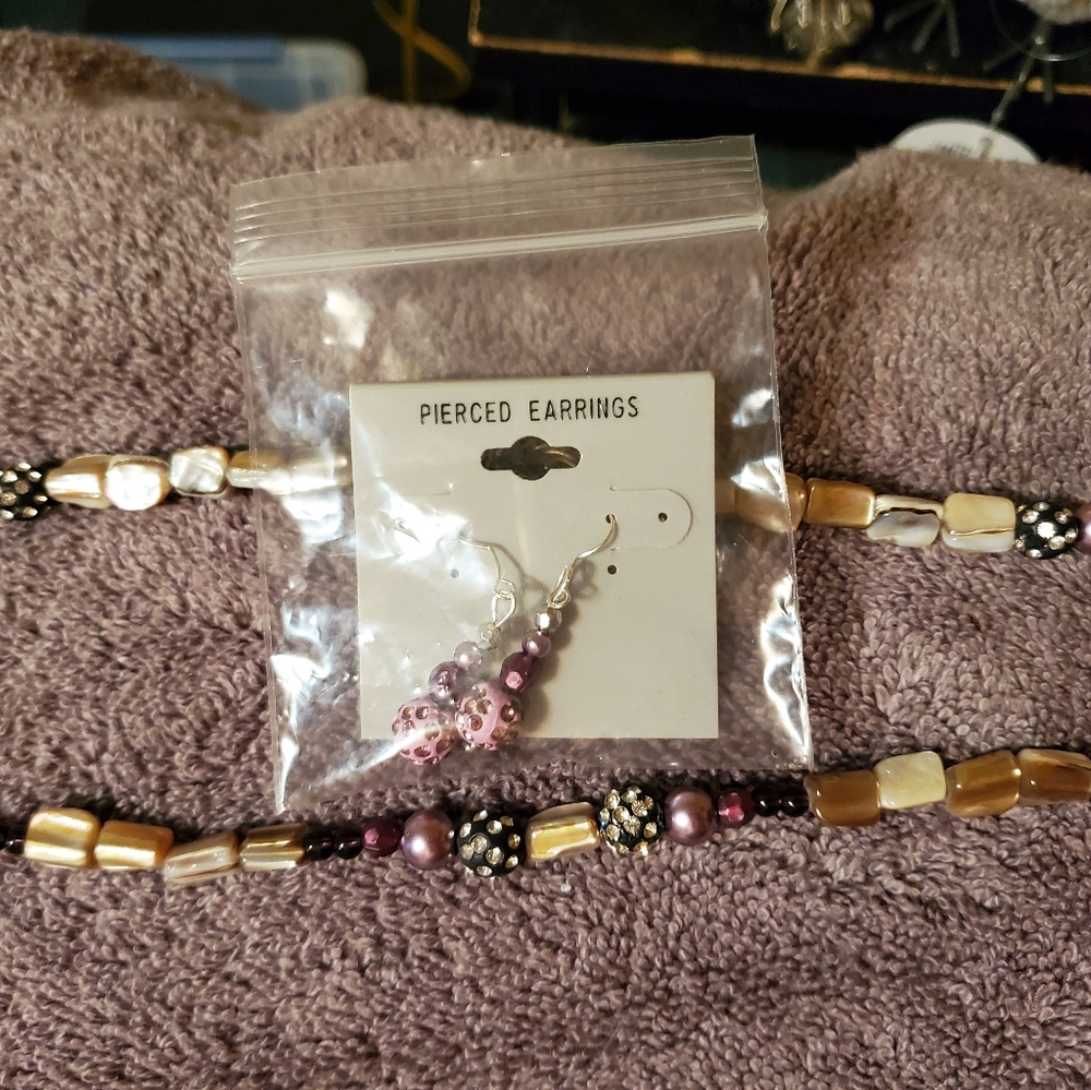 Handmade necklace and earring set